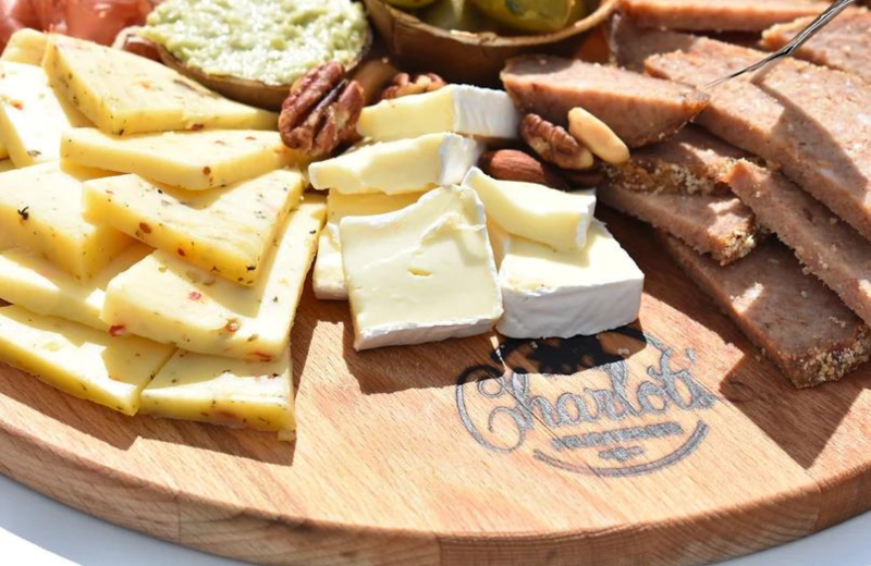 Charlots delicatessen